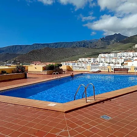 Atlantic View Apartahotel