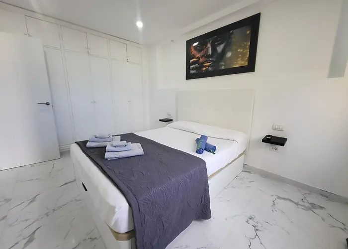 Atlantic View アデヘ