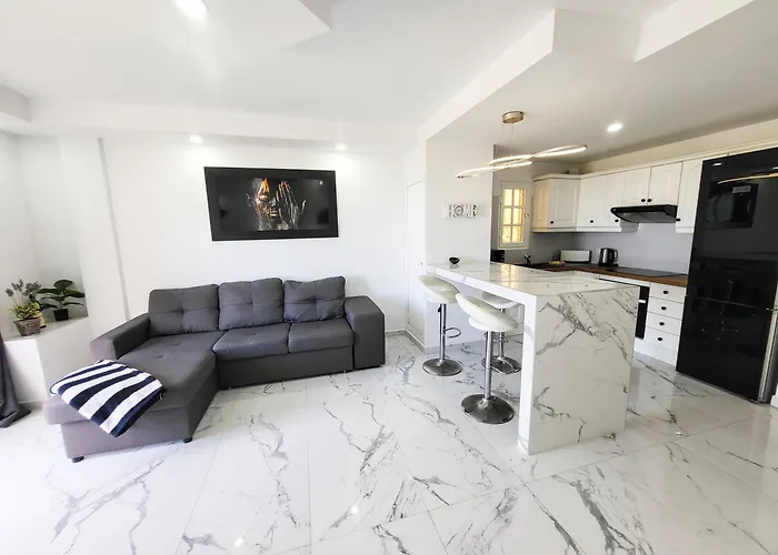 Atlantic View 3* アデヘ