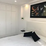 Atlantic View 公寓式酒店 阿德耶